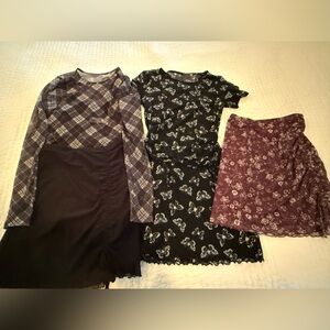 Mesh Print Tops with Mesh Butterfly, Floral and Solid Skirts XS